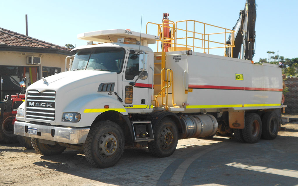 Water Carts for Hire in Newman and Perth NSR Hire
